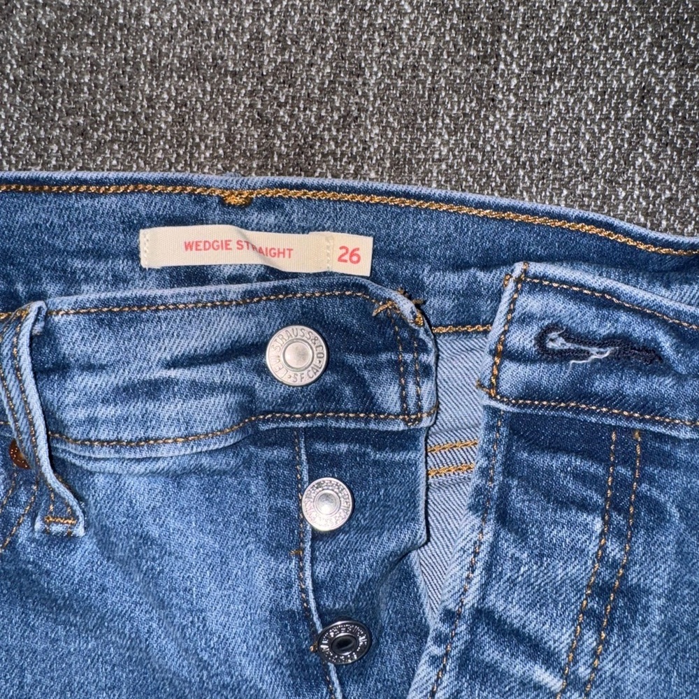 Levi’s button fly wedgie denim jeans size 26x28